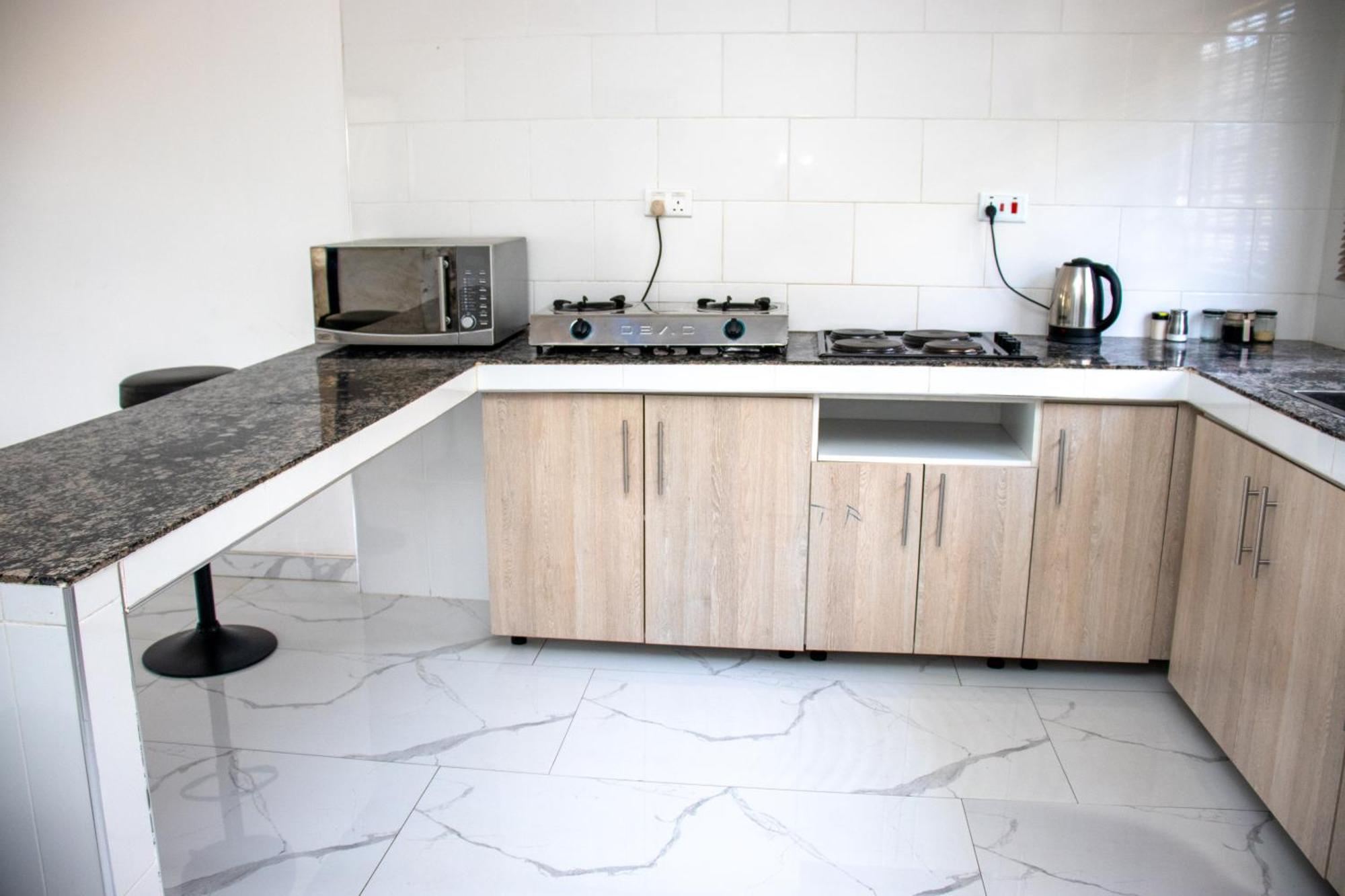 Lowin Suites-One-Bed Apartments Λουσάκα Εξωτερικό φωτογραφία